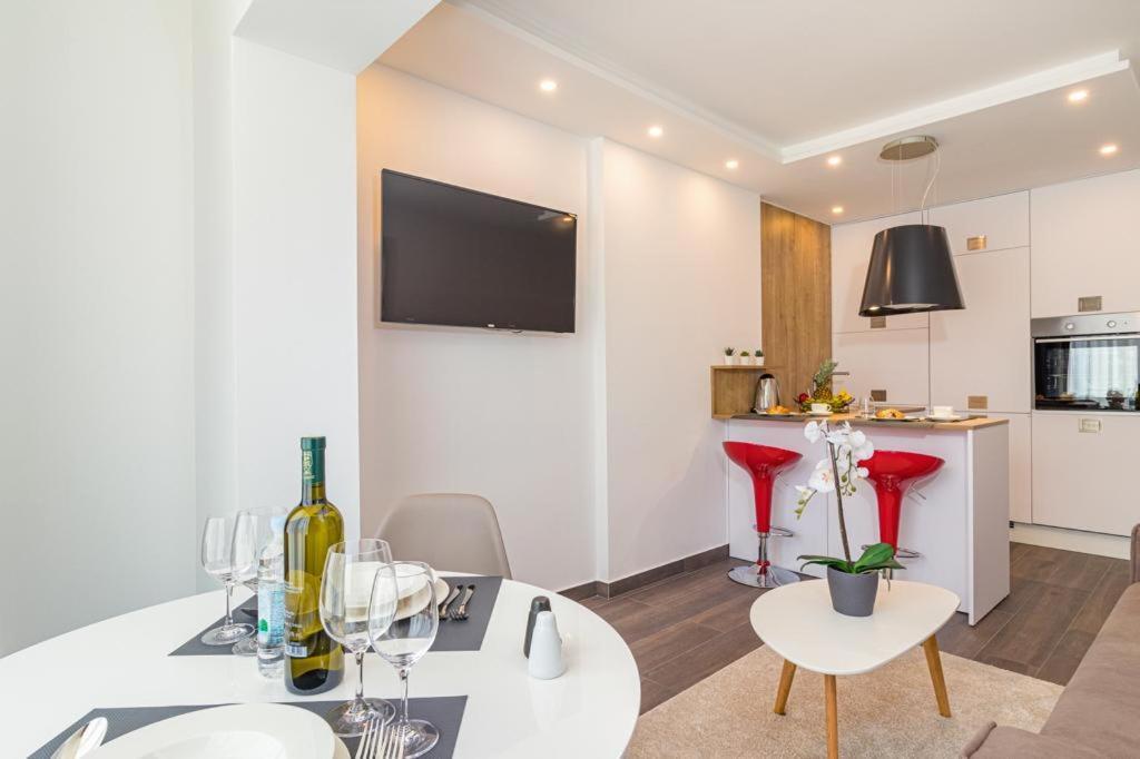 N&G New Apartment Stoja Beach Pula Ngoại thất bức ảnh